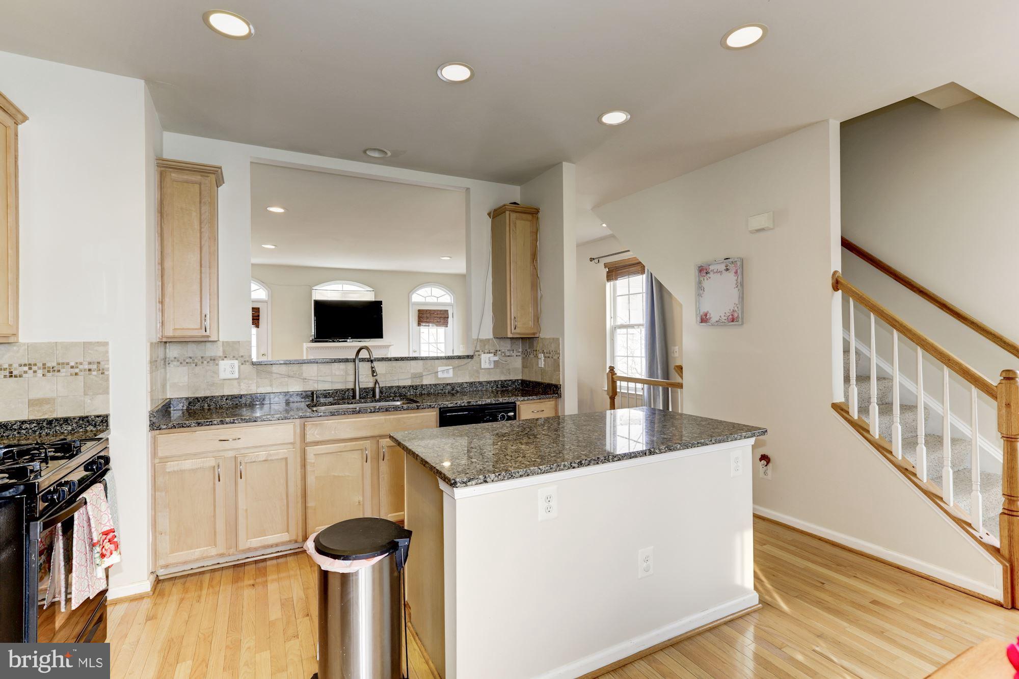 42435 Rockslide Terrace Brambleton, VA 20148 - Photo 18 of 55 Gallery Image 18