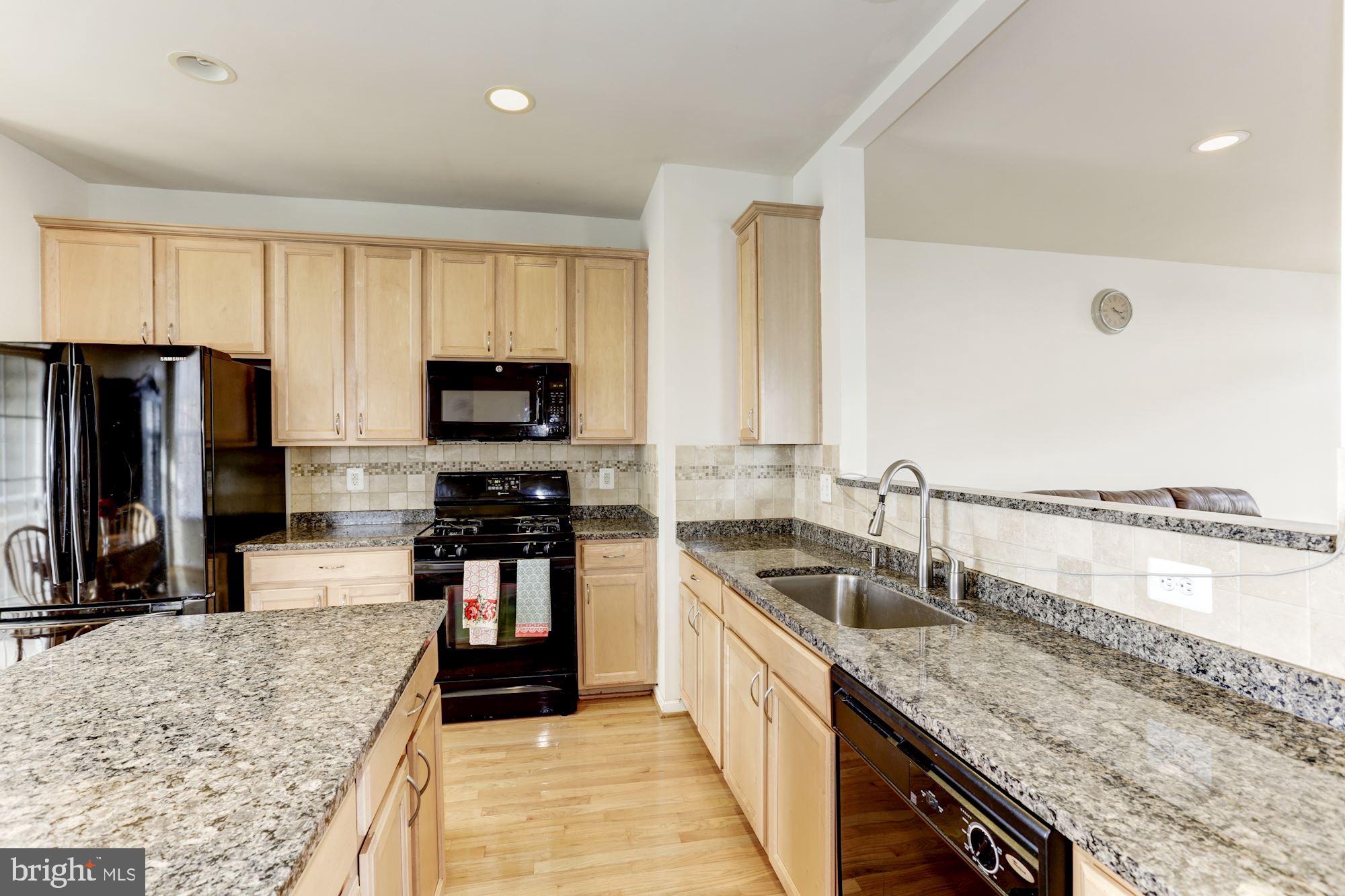 42435 Rockslide Terrace Brambleton, VA 20148 - Photo 20 of 55 Gallery Image 20