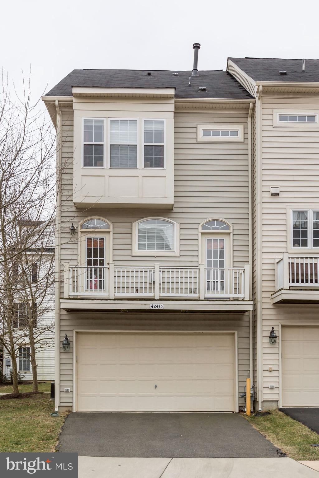 42435 Rockslide Terrace Brambleton, VA 20148 - Photo 39 of 55 Gallery Image 39