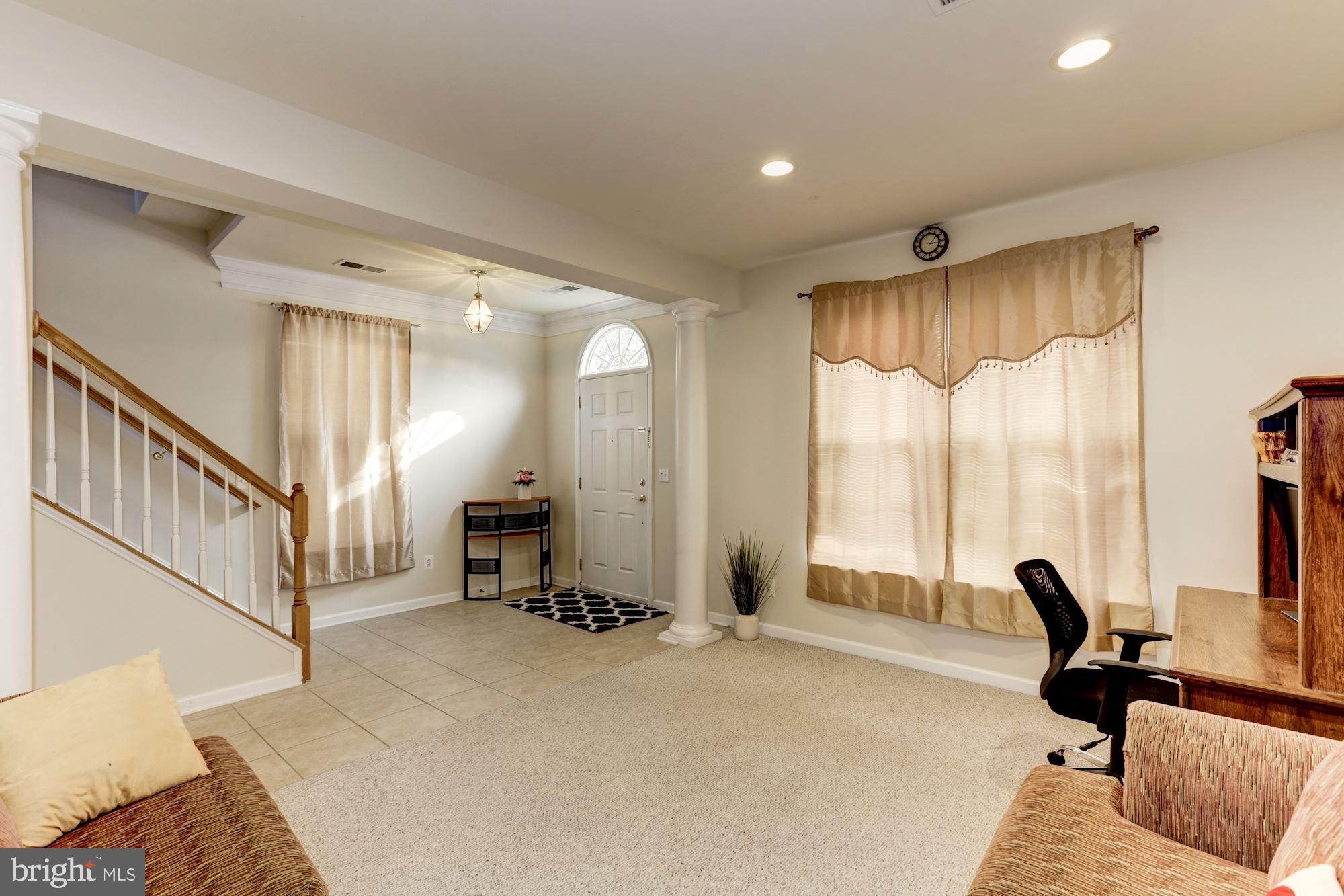 42435 Rockslide Terrace Brambleton, VA 20148 - Photo 10 of 55 Gallery Image 10