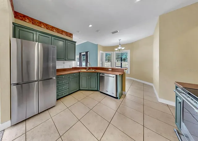 $380,000 | 2434 Colonel Ford Drive, Lakeland, FL 33813