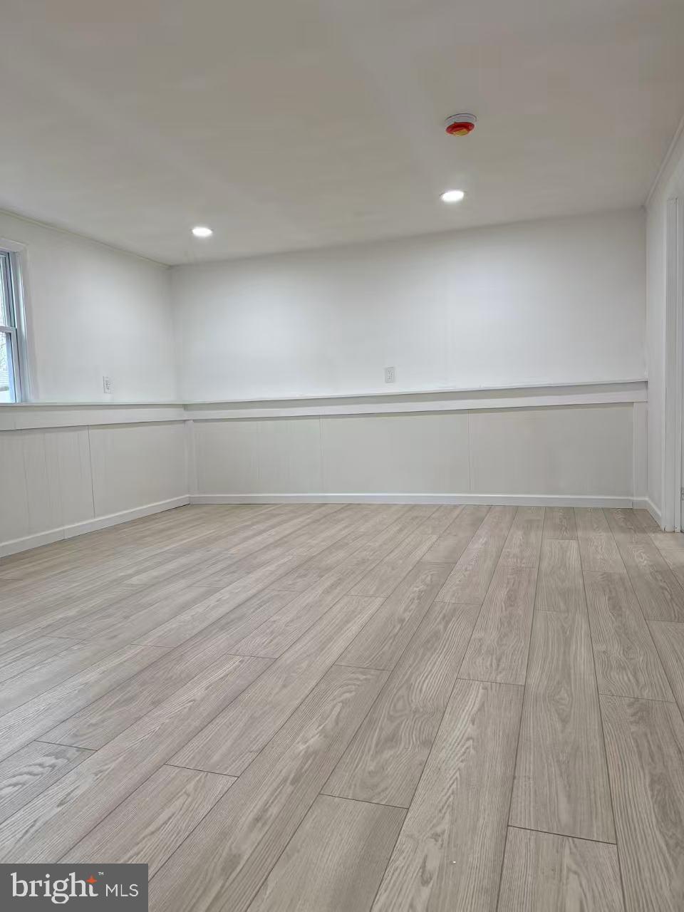 4529 Robin Road Newfield, NJ 08344 - Photo 27 of 39 family room