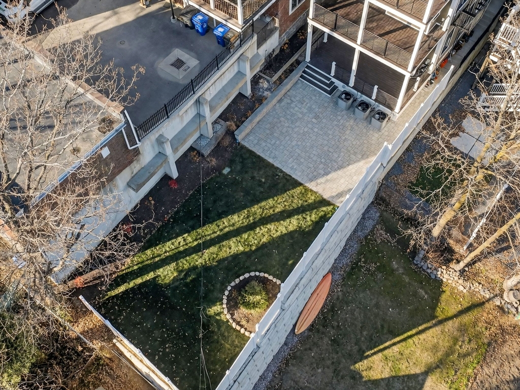 427 East 6th Street, Unit 1 Boston, MA 02127 - Photo 25 of 30