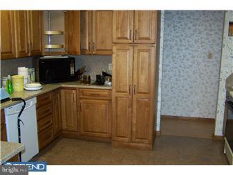 11 Hillendale Road Perkasie, PA 18944 - Photo 5 of 7 Kitchen