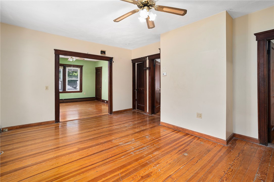 147 Tweed Street Pawtucket, RI 02861 - Photo 20 of 39