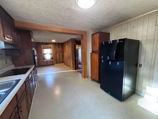 $230,000 | 272 Maple Avenue, Claremont, NH 03743