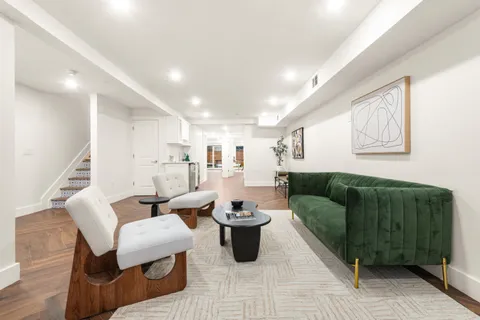 $1,840,000 | 223 Montgomery Street, Unit 1, Jersey City, NJ 07302