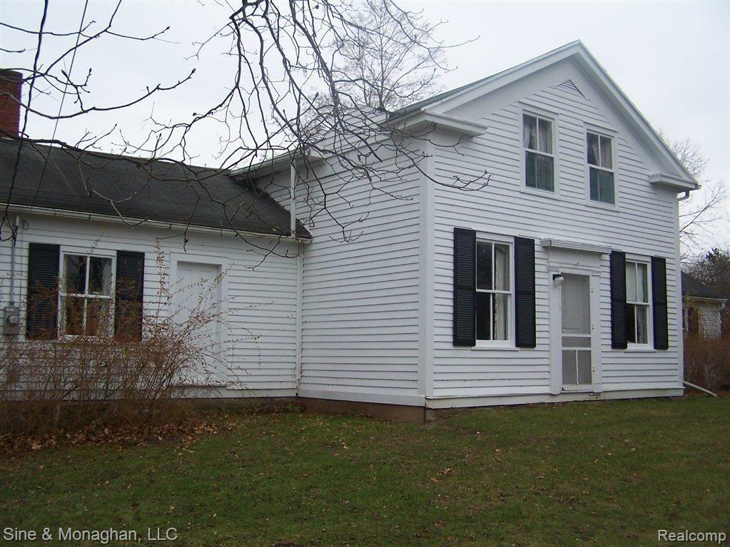 5165 Yankee Road St. Clair, MI 48079 - Photo 1 of 27 100_0457.JPG