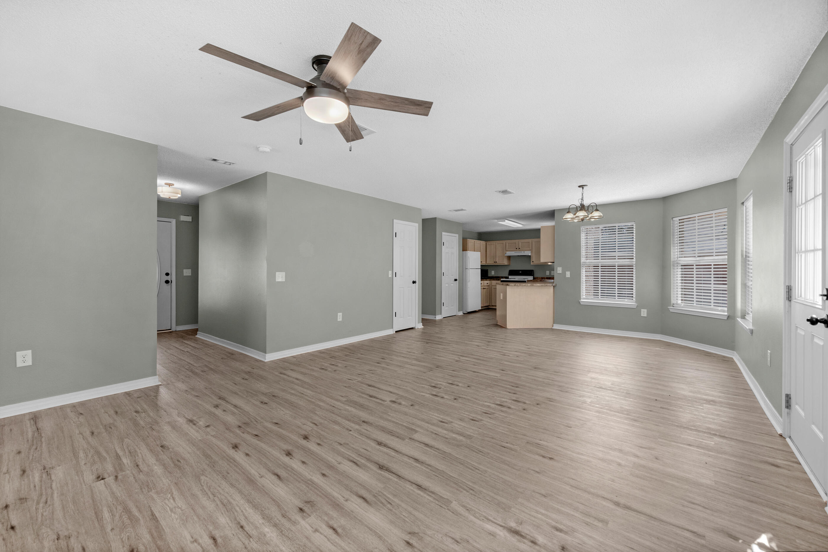 6707 Cedar Ridge Circle Milton, FL 32570 - Photo 9 of 28