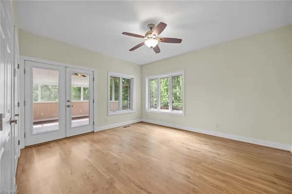 $899,900 | 553 Waterside Drive, Yanceyville, NC 27379