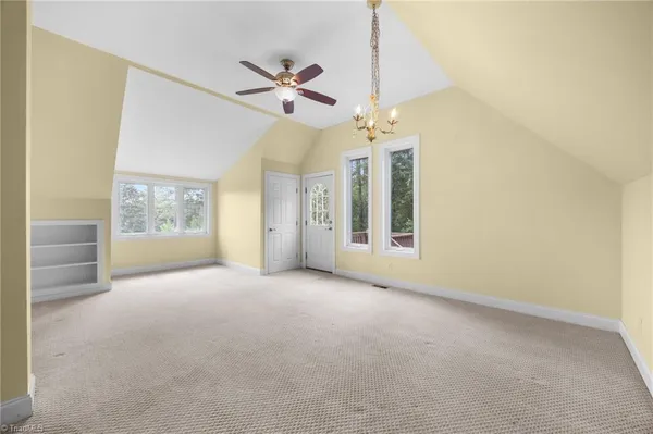 $899,900 | 553 Waterside Drive, Yanceyville, NC 27379
