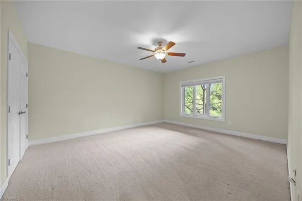 $899,900 | 553 Waterside Drive, Yanceyville, NC 27379