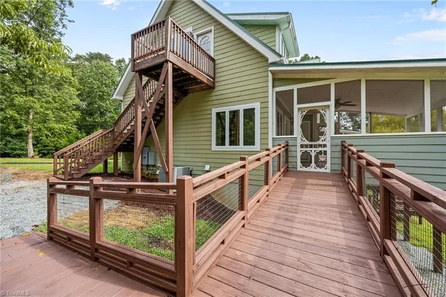 $930,000 | 553 Waterside Drive, Yanceyville, NC 27379