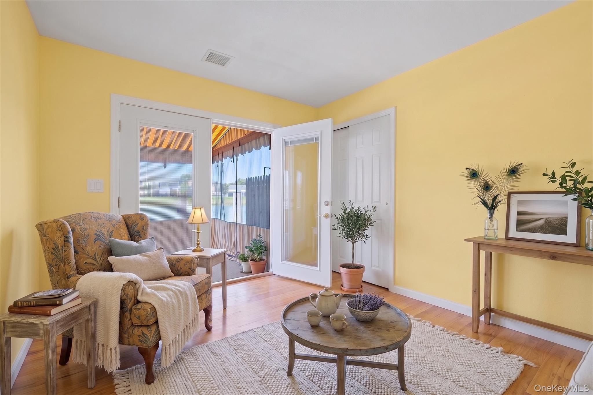 34 Cape Road Amityville, NY 11701 - Photo 13 of 36 staged
