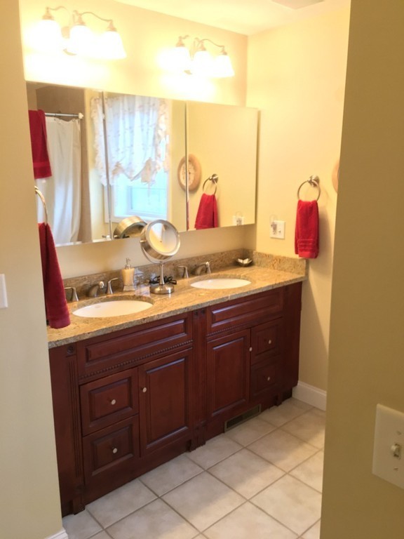 16 Ferry Road, Unit 16 Methuen, MA 01844 - Photo 15 of 30 Gallery Image 15