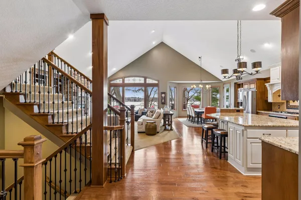 $2,575,000 | 5110 Lexington Avenue North, Shoreview, MN 55126