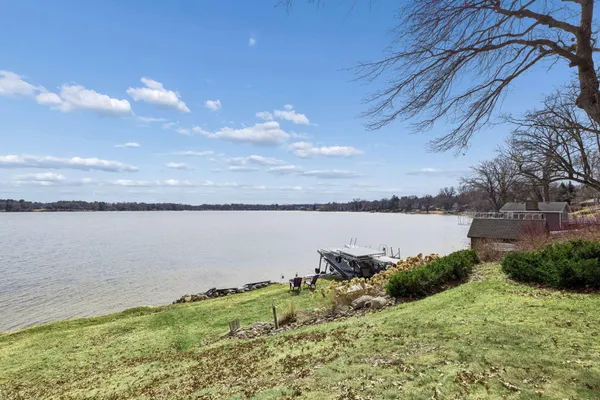 $2,575,000 | 5110 Lexington Avenue North, Shoreview, MN 55126