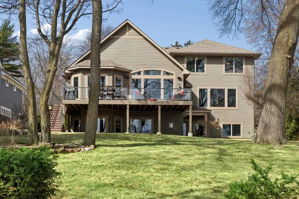 $2,575,000 | 5110 Lexington Avenue North, Shoreview, MN 55126