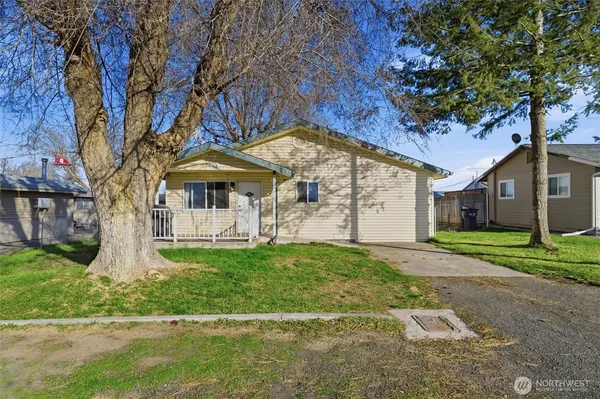 $229,800 | 762 South 2nd Avenue, Connell, WA 99326