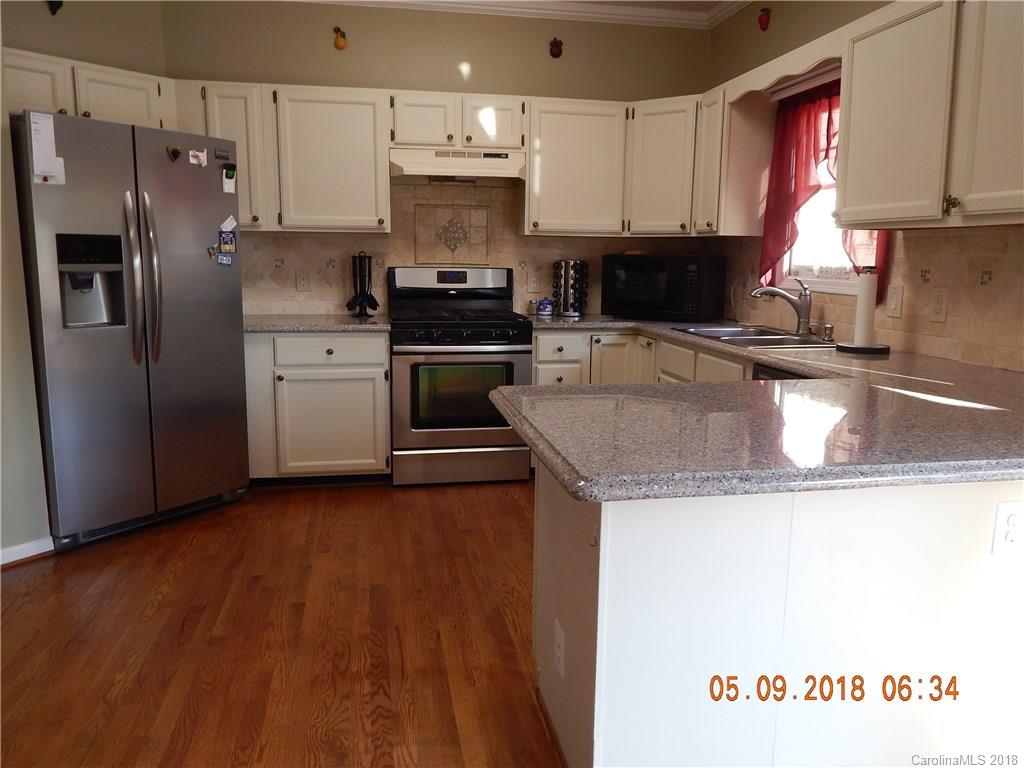 11839 Old Timber Road Charlotte, NC 28269 - Photo 14 of 28 Gallery Image 14