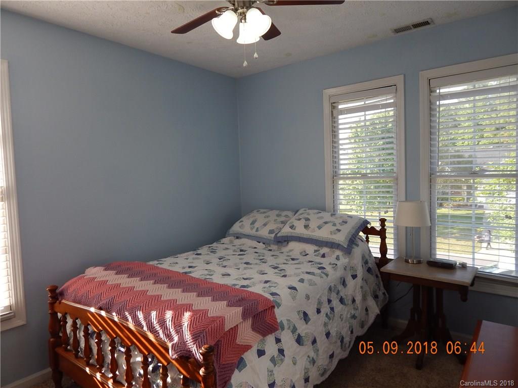 11839 Old Timber Road Charlotte, NC 28269 - Photo 23 of 28 Gallery Image 23