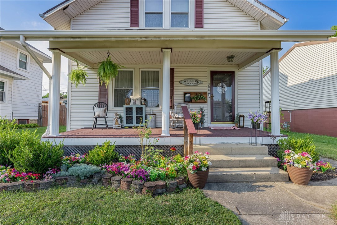 308 Ridge Road Springfield, OH 45503 - Photo 1 of 34