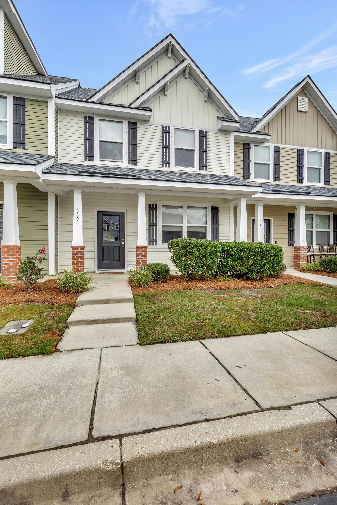 339 Flyway Road Goose Creek, SC 29445 - Photo 3 of 26 296A1204