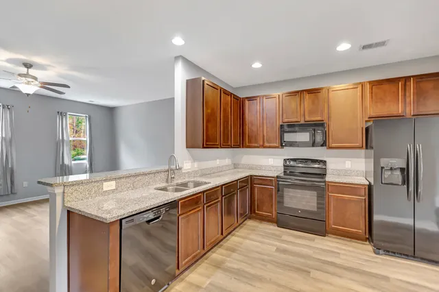 $1,950 | 339 Flyway Road, Goose Creek, SC 29445