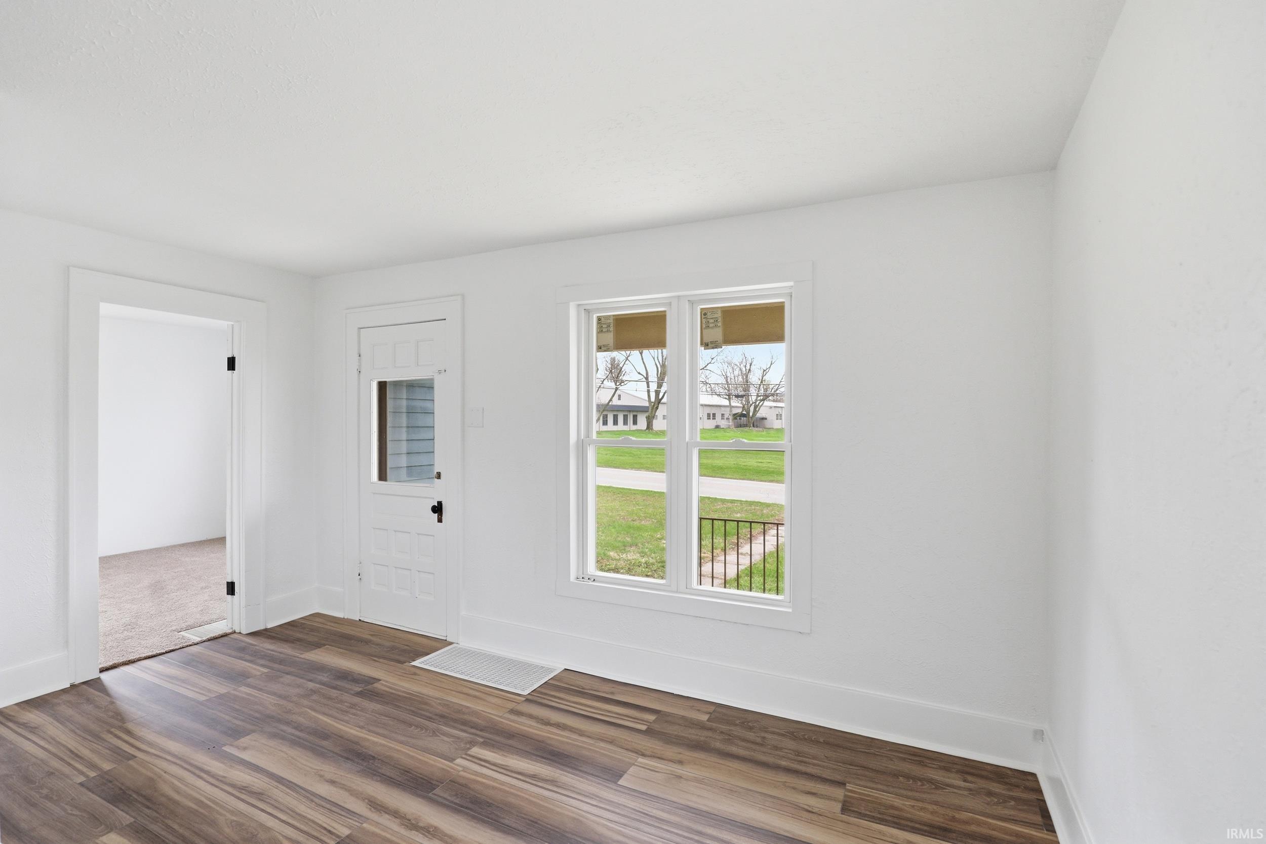 1603 Summit Street New Haven, IN 46774 - Photo 11 of 27