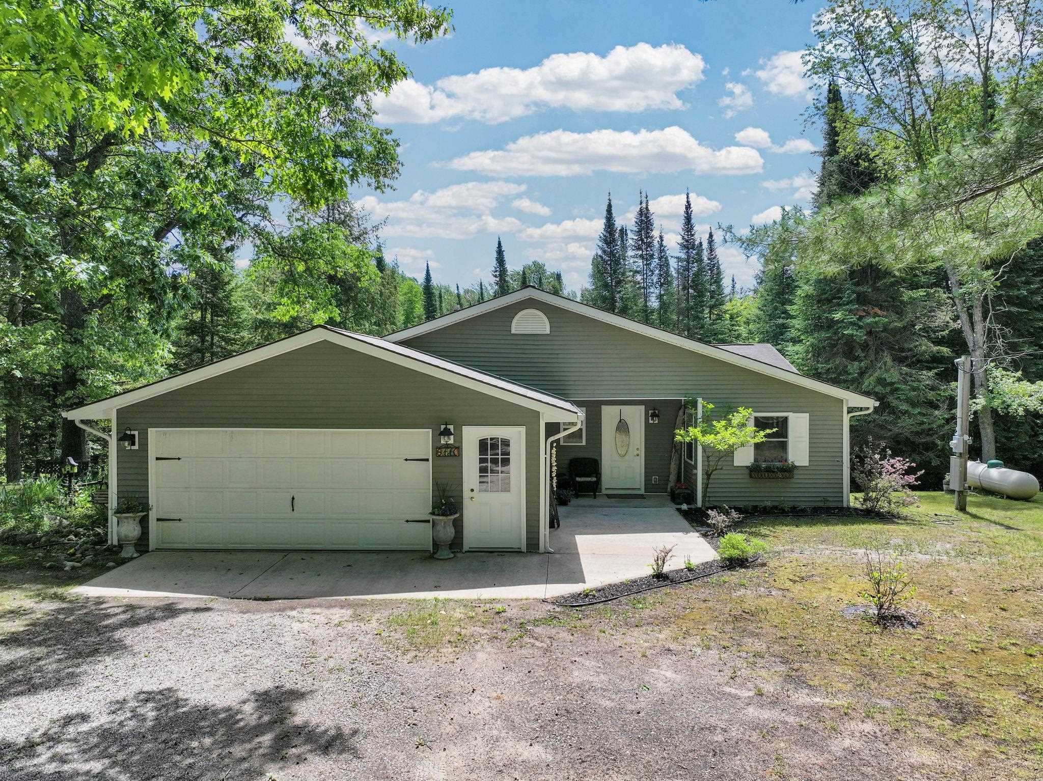 8110 North 39 1/2 Road Manton, MI 49663 - Photo 6 of 84