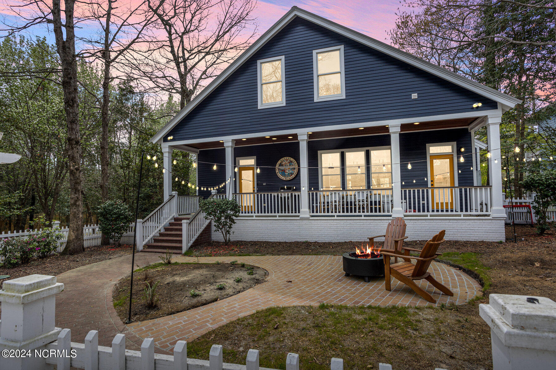 8057 Reunion Road Wilmington, NC 28411 - Photo 3 of 76 078_8057_reunion_road_twilight-47