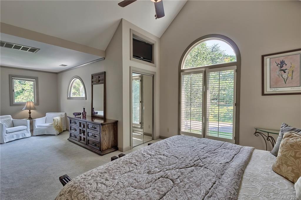 25006 Clubview Circle Tega Cay, SC 29708 - Photo 14 of 35 Gallery Image 14