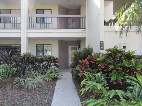 $3,700 | 772 Bird Bay Drive North, Unit 104, Venice, FL 34285