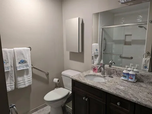 $3,700 | 772 Bird Bay Drive North, Unit 104, Venice, FL 34285