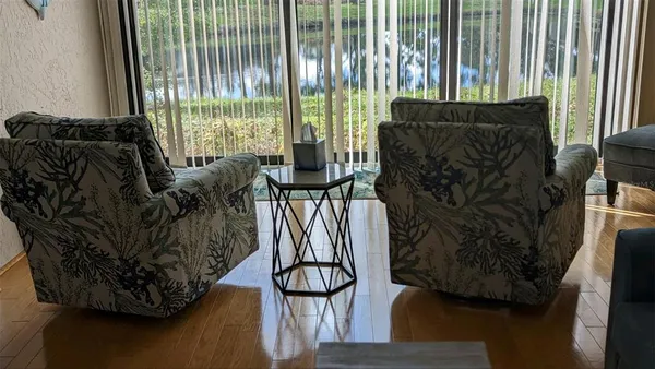 $3,700 | 772 Bird Bay Drive North, Unit 104, Venice, FL 34285