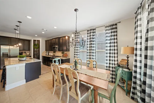 $485,000 | 17707 Retreat Ridge Lane, Houston, TX 77095