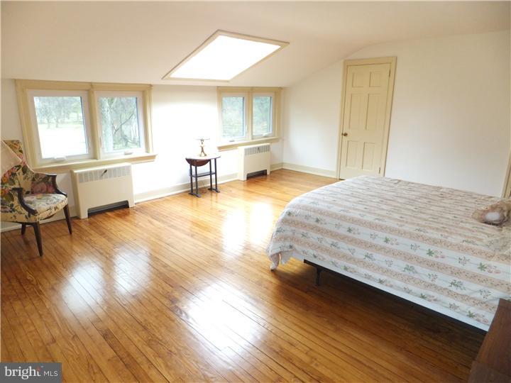 504 Norristown Road Spring House, PA 19002 - Photo 5 of 23 Gallery Image 5