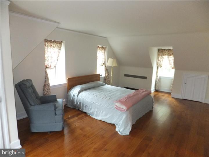 504 Norristown Road Spring House, PA 19002 - Photo 9 of 23 Gallery Image 9