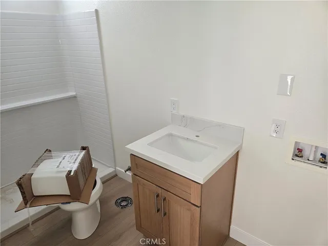 $3,000 | 8712 Oceanview Avenue, Unit B, Orange, CA 92865