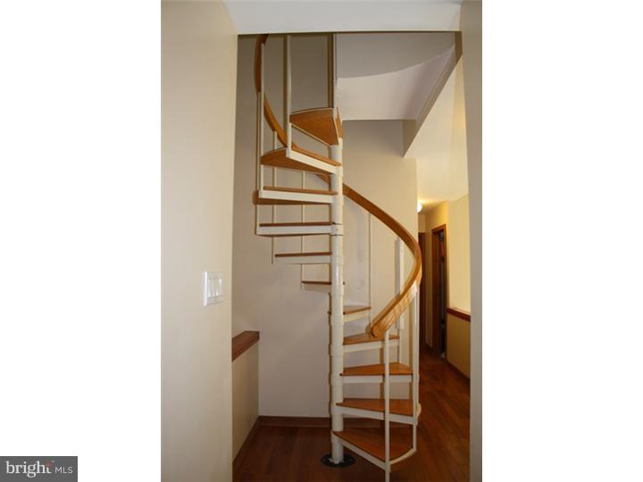 908 Crest Road Lansdale, PA 19446 - Photo 18 of 21 Gallery Image 18