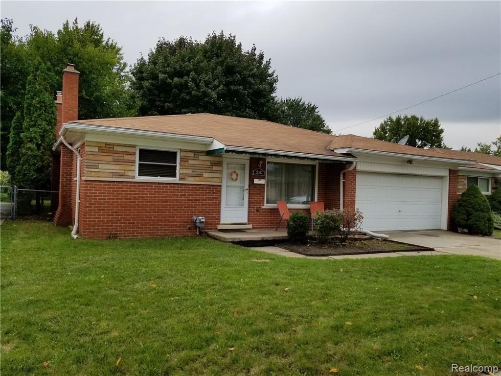 29333 Ridgefield Avenue Warren, MI 48088 - Photo 1 of 27