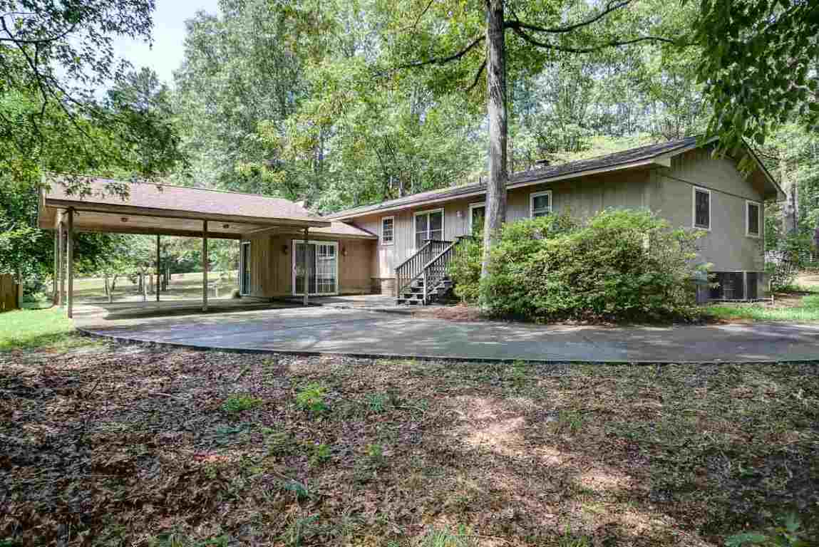 110 University Drive Seneca, SC 29678 - Photo 2 of 24