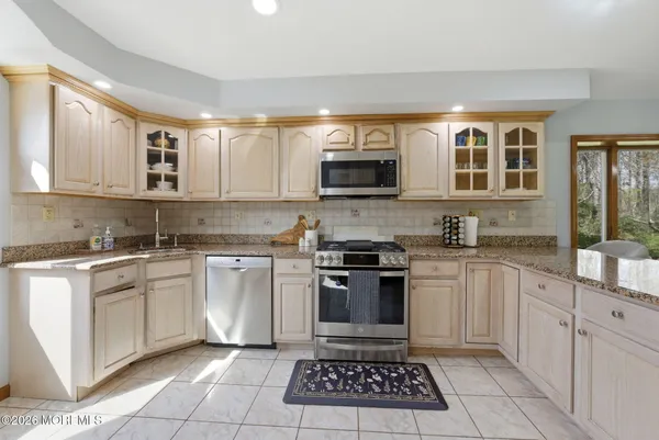 $1,050,000 | 117 Crine Road, Morganville, NJ 07751