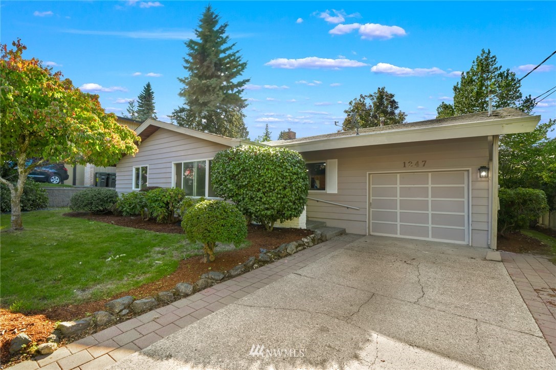 1247 Racine Street Bellingham, WA 98229 - Photo 1 of 39 Gallery Image 1