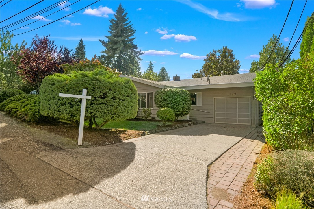 1247 Racine Street Bellingham, WA 98229 - Photo 3 of 39 Gallery Image 3