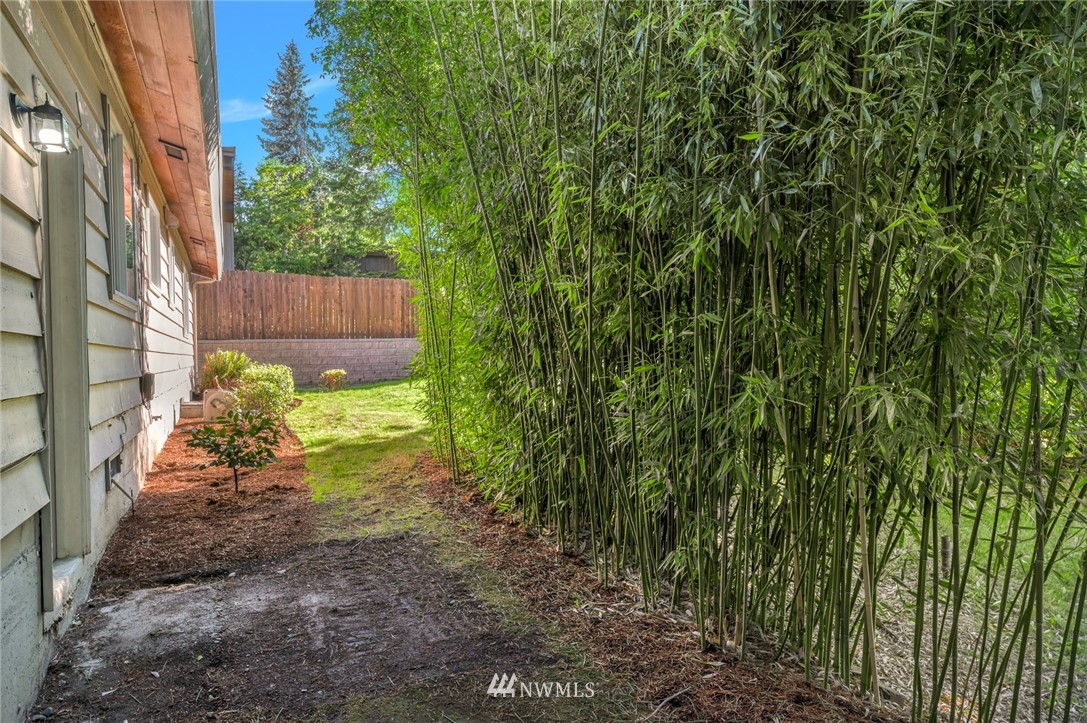 1247 Racine Street Bellingham, WA 98229 - Photo 35 of 39 Gallery Image 35