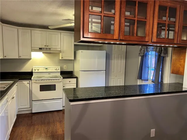 $2,000 | 934 Lynwood Court, Cranberry Township, PA 16066