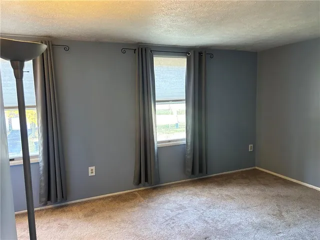 $2,000 | 934 Lynwood Court, Cranberry Township, PA 16066