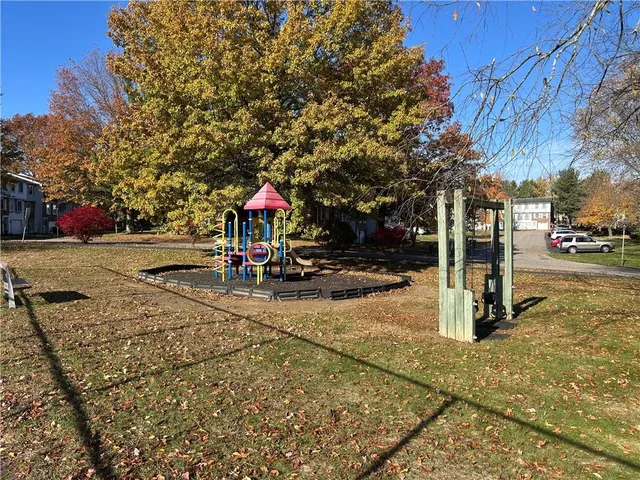 $2,000 | 934 Lynwood Court, Cranberry Township, PA 16066