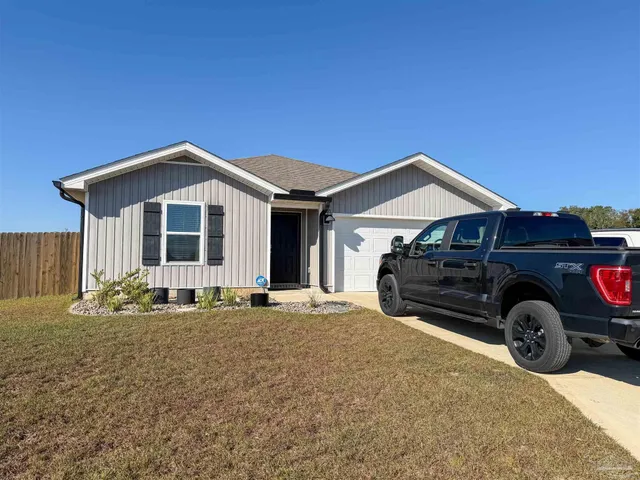 $1,900 | 4425 Redbay Court, Pace, FL 32571